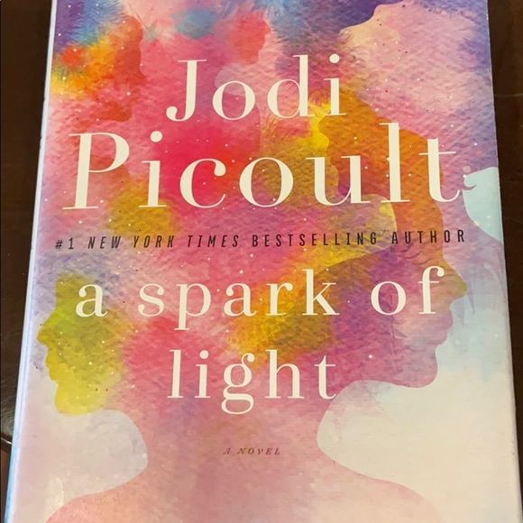 Jodi Picoult and Nicholas Sparks books - Picture 11 of 12